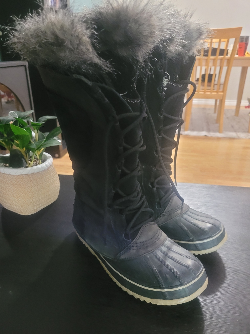 Sorel Cate The Great Black Winter Lace-Up Fur Trim Boots Size 8 Women